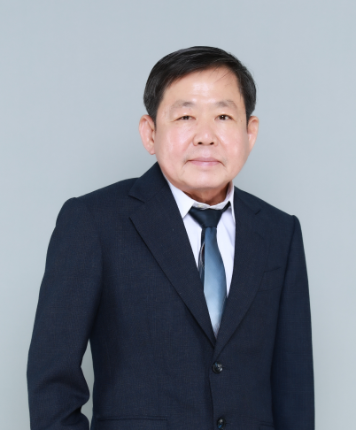 Mr. Nipan Tungpiroontham