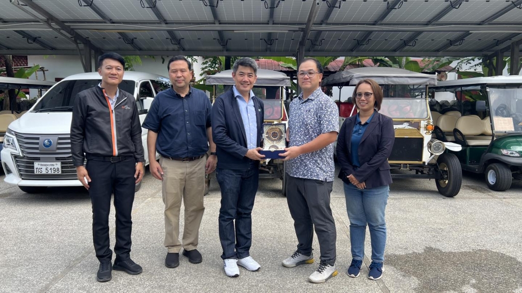 โครงการประเมินความพร้อมของตลาดในภูมิภาคล้านช้าง-แม่โขงฯ เข้าเยี่ยมชมบริษัท Discover Laos Today Co., Ltd.